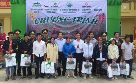 "Xuân Biên phòng ấm lòng dân bản" - Mang yêu thương đến với đồng bào biên giới Quảng Trị