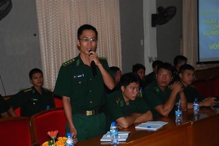 Tọa đàm cán bộ, sĩ quan trẻ BĐBP Hải Phòng năm 2014