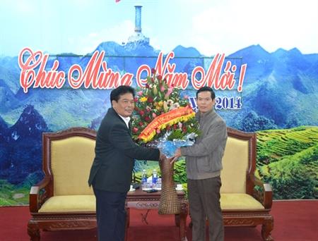 Lãnh đạo Uỷ ban Dân tộc thăm, chúc Tết tỉnh ủy Hà Giang
