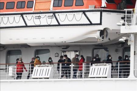 Nhật Bản xác nhận 355 trường hợp nhiễm COVID-19 trên du thuyền Diamond Princess