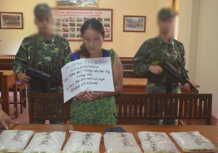 Chủ động đấu tranh ngăn chặn buôn lậu dịp cuối năm