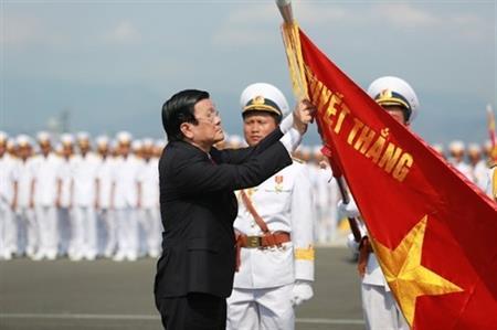 Hải quân Việt Nam duyệt đội hình trên biển kỷ niệm 60 năm thành lập