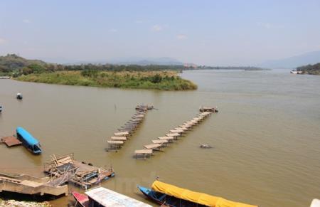 Củng cố xu thế của thời đại