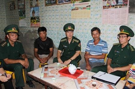 "Cây cao bóng cả" ở Bản Hía