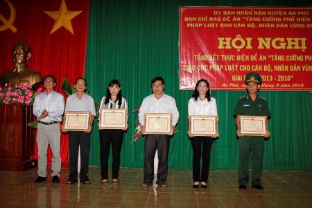 Huyện An Phú, tỉnh An Giang tổng kết thực hiện Đề án tăng cường PBGDPL
