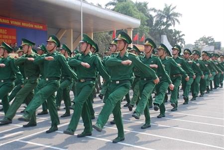 "Vượt nắng, thắng mưa" vì ngày hội non sông