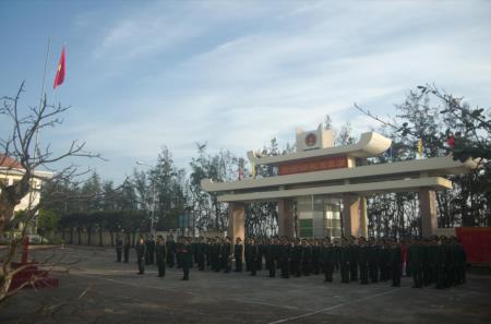 BĐBP Phú Yên chào cờ đầu Xuân Mậu Tuất 2018