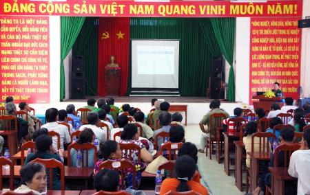 Đẩy mạnh tuyên truyền về quản lý, bảo vệ biên giới và phòng chống tội phạm