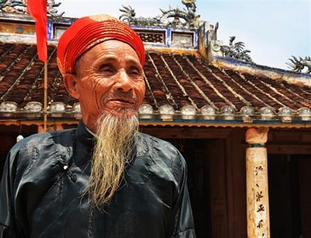 Từ quan Bang tá đến "chúa đảo"