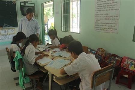 Những người thầy nơi ấp đảo