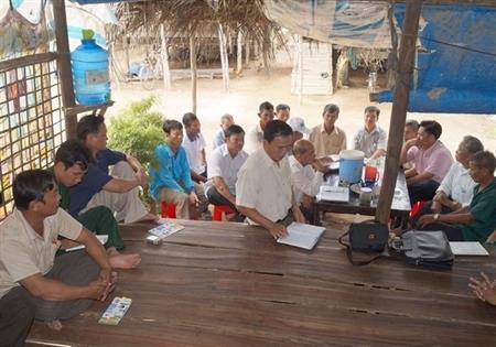 Chung tay bảo vệ đường biên, cột mốc