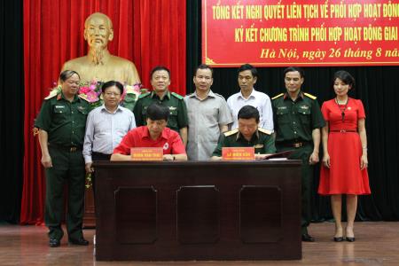 Ký kết chương trình phối hợp hoạt động với Hội Chữ thập đỏ Việt Nam giai đoạn 2016-2021