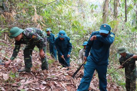 Phòng chống cháy rừng ở khu vực biên giới huyện Điện Biên