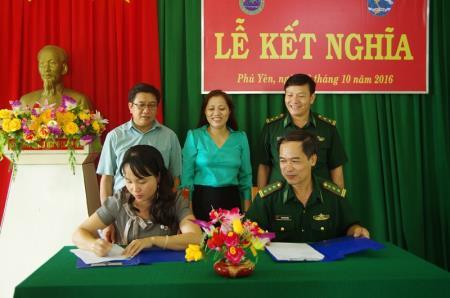 Ký kết phối hợp vận động phụ nữ bảo vệ chủ quyền, an ninh biên giới biển đảo