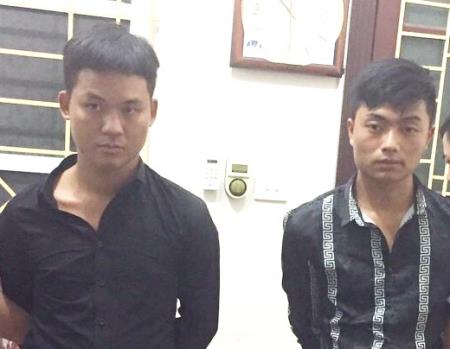 Bắt 2 đối tượng vận chuyển 10 bánh heroin
