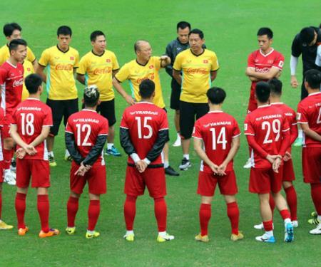 Bất ngờ với danh sách đội tuyển Việt Nam dự Kings Cup 2019