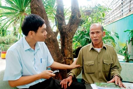 Lớn lên nhờ cách mạng