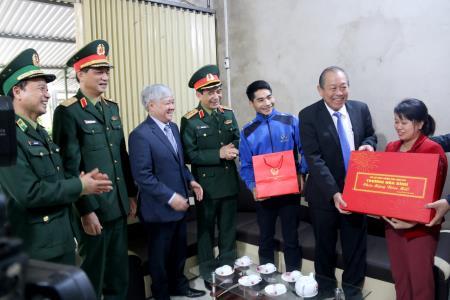 Phó Thủ tướng Thường trực Chính phủ Trương Hòa Bình thăm, chúc Tết cán bộ, chiến sỹ BĐBP, chính quyền và nhân dân huyện Vị Xuyên