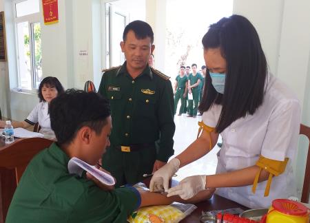 Người cán bộ quân y giàu nhiệt huyết