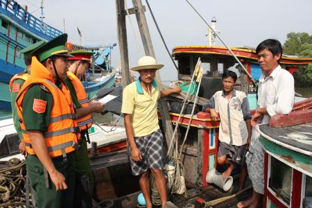 BĐBP Tiền Giang tăng cường tuyên truyền giữ gìn ANTT dịp Tết Nguyên đán