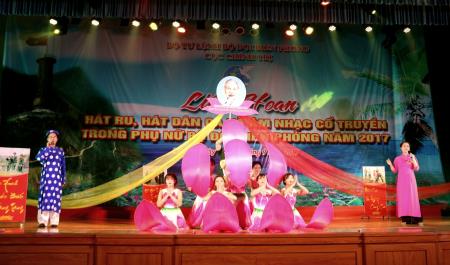 Liên hoan hát ru, hát dân ca và âm nhạc cổ truyền trong phụ nữ BĐBP