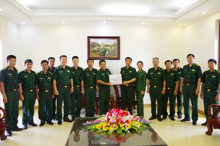 Đoàn cán bộ, giảng viên Học viện Biên phòng khảo sát thực tế tại BĐBP Nam Định, Ninh Bình