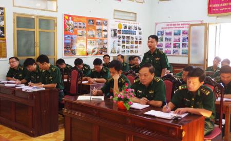Bộ Chỉ huy BĐBP Hà Giang đối thoại dân chủ với cán bộ, chiến sĩ 2 đồn Biên phòng