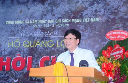 Ra mắt cuốn sách “Thời cuộc và văn hóa” của nhà báo Hồ Quang Lợi