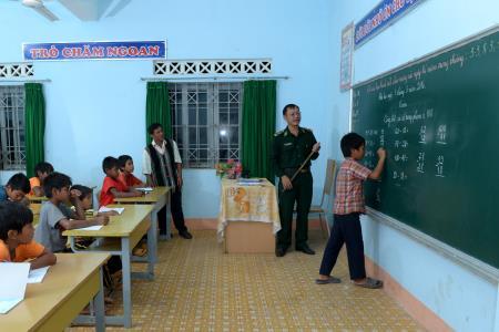 Sao xanh giữa vùng biên giới