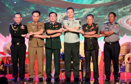 "Cùng nhau xây dựng đường biên giới chung hòa bình, hữu nghị, hợp tác và phát triển"