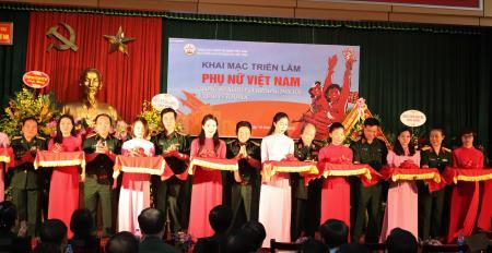 Triển lãm “Phụ nữ Việt Nam trong sự nghiệp giải phóng dân tộc và bảo vệ Tổ quốc”