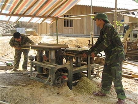 Xứng danh anh hùng