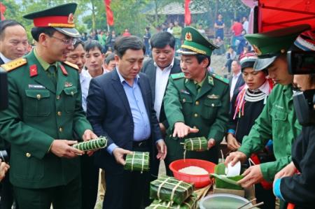 “Được lòng dân, thì việc gì cũng làm được, trái ý dân, thì chạy ngược chạy xuôi”