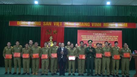 Bế giảng lớp tập huấn nghiệp vụ quản lý, bảo vệ biên giới cho các đơn vị của Lào