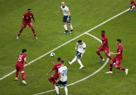 Copa America 2019: Argentina vào tứ kết, Nhật Bản vẫn còn cơ hội