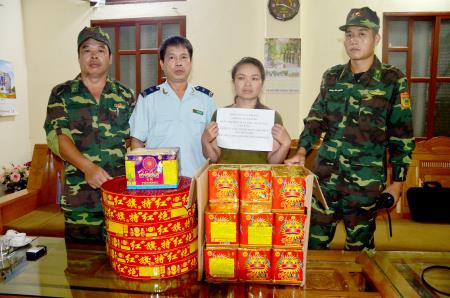 Bắt giữ đối tượng vận chuyển 40kg pháo nổ
