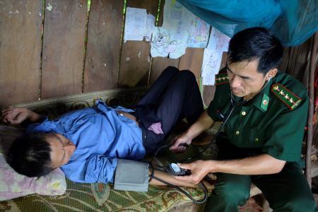 Nâng cao chất lượng chăm sóc sức khỏe cho đồng bào dân tộc thiểu số