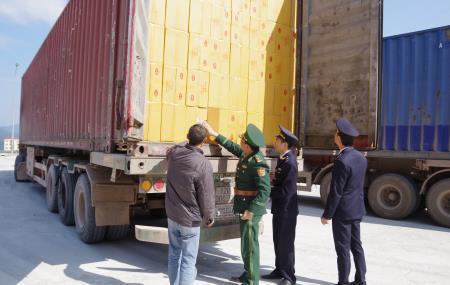 Kiểm soát chặt chẽ cửa khẩu những ngày cuối năm
