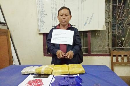 Bắt đối tượng người Lào vận chuyển 18.000 viên ma túy tổng hợp
