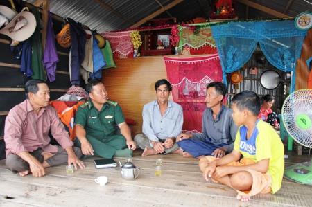 Những phận đời lênh đênh trên sông nước