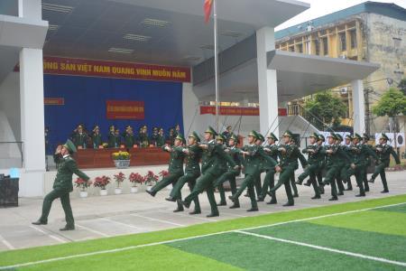 Giữ vững “mạch máu” thông tin liên lạc qua các thời kỳ