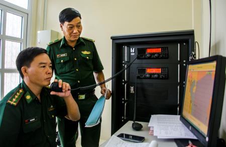 Ngư dân gọi Icom 52