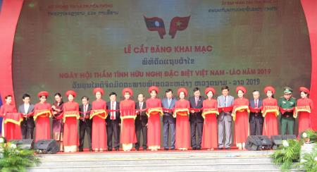 Khai mạc "Ngày hội thắm tình hữu nghị đặc biệt Việt Nam-Lào” năm 2019