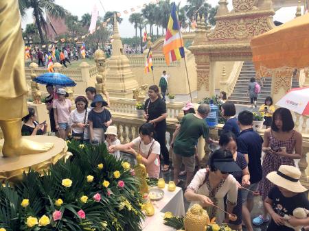 “Bản hòa âm đa sắc” - Ngày hội của bà con các dân tộc Việt Nam