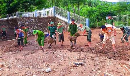 Nhiều khu vực ở "rốn lũ" Mường Lát, Quan Hóa vẫn còn bị cô lập, chia cắt