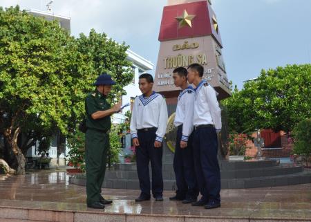 “Lấy cái tốt đè bẹp cái xấu”