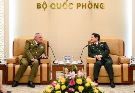 Tổng Tham mưu trưởng các Lực lượng vũ trang cách mạng Cuba thăm chính thức Việt Nam