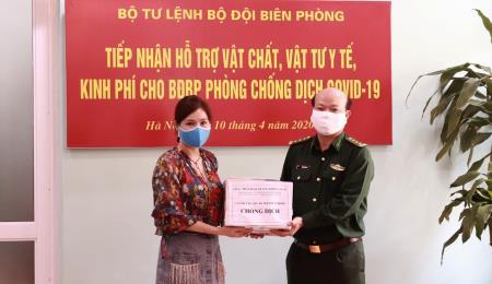 Ấm lòng chiến sĩ tuyến trước