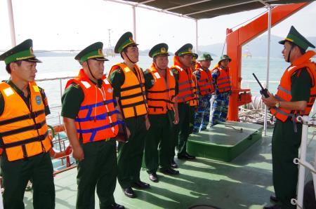 Không để xảy ra điểm nóng trên tuyến biển, đảo tỉnh Khánh Hòa