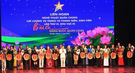 Khai mạc Liên hoan Nghệ thuật quần chúng Lực lượng vũ trang và thanh niên, sinh viên lần thứ IX khu vực phía Bắc